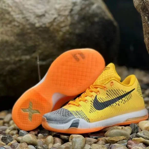 Kobe men's shoes - Picture 5 of 9